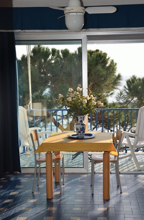 Residence Costa Templada 벤티밀리아 객실 사진